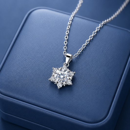 スターモチーフ モアサナイトネックレス / 1.0ct