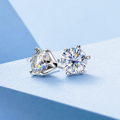 ソリティアモアサナイトピアス / 0.5ct×2